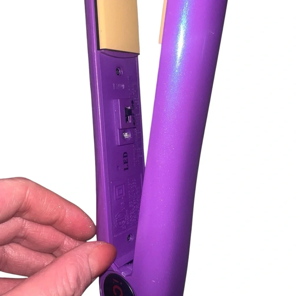 EUC Chi 1 Inch Tourmaline Ceramic Flat Iron Professional Hair Purple Heat Safe